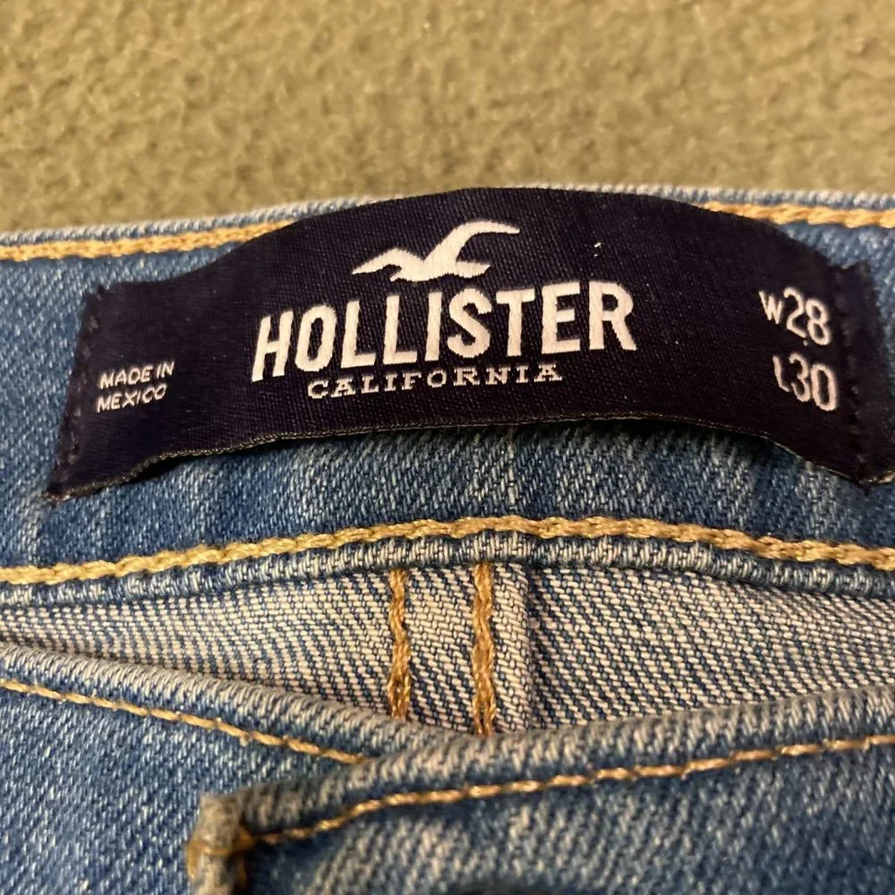 NWOT Hollister Taper Epic Flex Men's Denim Jeans 28 x 30 (#10)